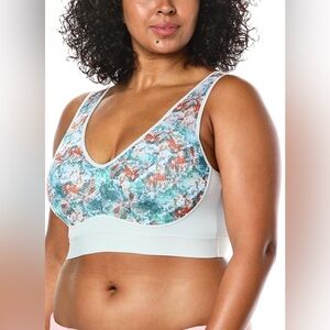 Brand new Rhonda shear bra size M mint color